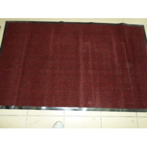 TAPIS ANTIPOUSSIERE 90 X 150 ROUGE